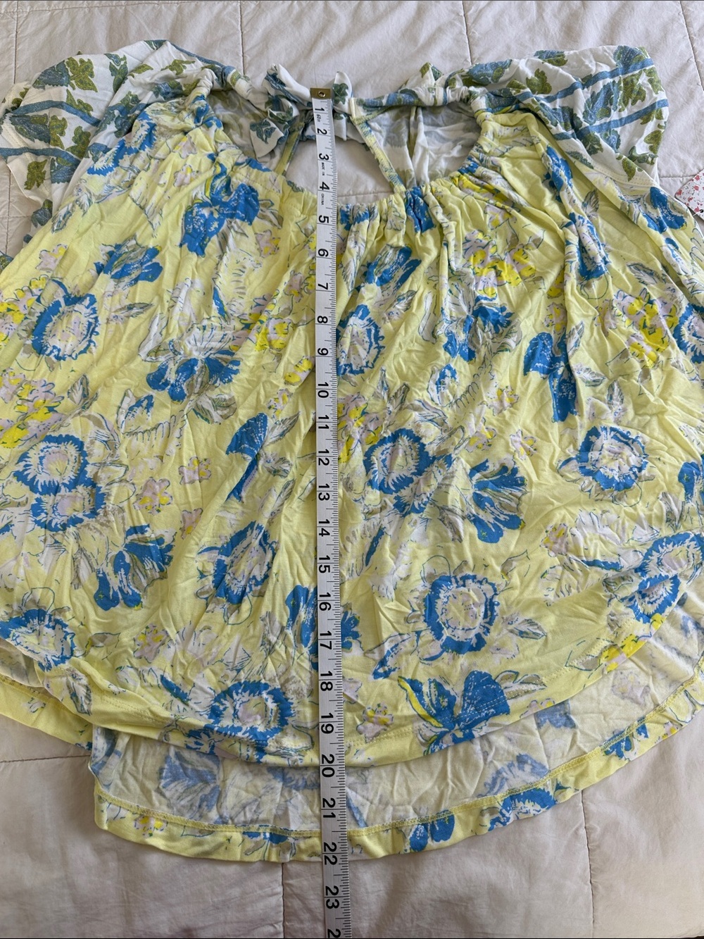 Women’s Floral cold Shoulder Top in Yellow and Blue - bin 2 - Picture 7 of 8
